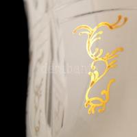 cca 1860 Emlékpohár, formába fúvott üveg, kétrétegű, hámozott, csiszolt,  festett, aranyozott peremm...