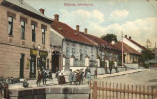 Zólyom, Zvolen, Széchenyi út, Hlavay Pál kereskedése. Kiadó Uránia papírkereskedés / street with shop (EB)