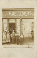1905 Pécs, Rupp János férfi és női cipész üzlete, photo