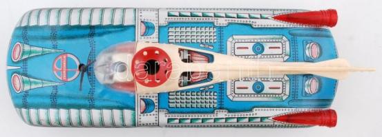 cca 1980 Holdautó. Interkozmosz speciális kiadás. Lemezárugyári játék eredeti dobozában, újszerű áll...