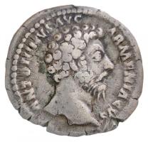 Római Birodalom / Róma / Marcus Aurelius 163-164. Denár Ag (3,14g) T:2- /  Roman Empire / Rome / Marcus Aurelius 163-164. Denarius Ag ANTONINVS AVG ARMENIACVS / P M TR P XVIII IMP II COS III (3,14g) C:VF  RIC III 91.