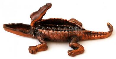Tömör vörösréz krokodil hamutartó, h: 20 cm