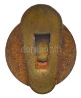 ~1930. "Természetbarátok Turista Egyesülete" tűzzománcozott fém gomblyukjelvény (16mm) T:2