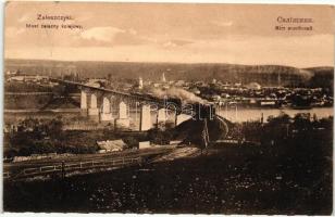 Zalishchyky, Zaleszczyki; Most zelazny kolejowy / The iron railway bridge, locomotive (EK)