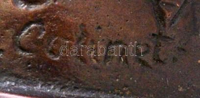 Colinet jelzéssel: Táncosnő, festett spiáter, nagy szériás, talapzattal, hibás, m. 41 cm