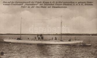 Unterwasser-Frachtschiff Deutschland der Deutschen Ozean-Rhederei, Fahrt an der Oberflache / German Merchant submarine