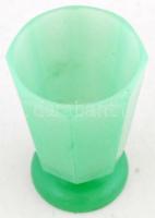 Biedermeier zöld kalcedon talpas pohár, gravírozott H. monogrammal, kopott festett aranyozással, m: ...