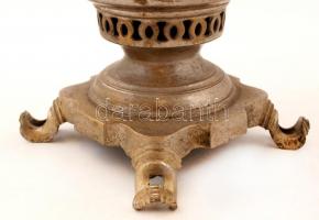 Antik orosz fém szamovár, Batasev-Tula jelzéssel, hiányos, kopott, m: 45 cm. / 
Antique Russian met...