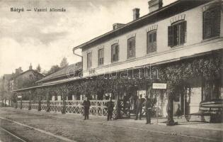 Bátyú, Batyovo; Vasútállomás / railway station