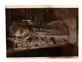 cca 1900 Gőzmozdonyt ábrázoló üvegnegatív / Locomotive glass negative 12x9 cm