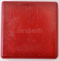 Arany (Au.) 14K nyakkendőtű zafír berakással, jelzett, h: 5 cm, bruttó 2,6 g /

Gold (Au.) 14K tie...