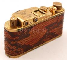 Leica IIIc. "Luftwaffe Eigenthum" gravírozású minőségi Leica hamisítvány. Bőr borítás, Hoz...