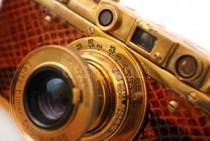 Leica IIIc. "Luftwaffe Eigenthum" gravírozású minőségi Leica hamisítvány. Bőr borítás, Hoz...