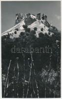1968 Müller Ferenc: Hollókői vár, pecséttel jelzett vintage fotóművészeti alkotás, 24x15 cm