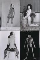 cca 1978 Ne nézz oda..., 21 db szolidan erotikus fotó, korabeli negatívról készült modern nagyítások...