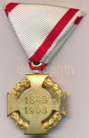 1908. "Katonai Jubileumi Kereszt" aranyozott Br kitüntetés modern mellszalagon T:2 Hungary...
