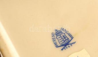 Herendi virágmintás bonbonier, kézzel festett, jelezett(koronás), hibátlan, 10x8x3,5 cm