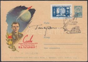 Jurij Alekszejevics Gagarin (1934-1968) orosz űrhajós aláírása emlékborítékon /  Signature of Yuriy Alekszeyevich Gagarin (1934-1968) Russian astronaut on envelope