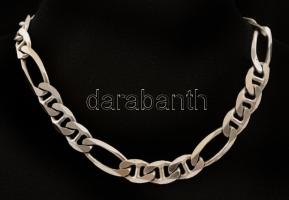 Ezüst(Ag) figaro karlánc, jelzett, h: 22 cm, nettó: 13,8 g