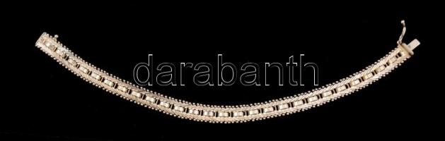 Ezüst(Ag) mintás karkötő, jelzett, h: 19 cm, nettó: 16,6 g