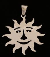 Ezüst(Ag) nap alakú medál, jelzett, 4x4 cm, nettó: 6,4 g