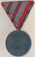 1918. "Sebesültek Érme" cink kitüntetés két sebesülés után járó mellszalaggal, peremén &qu...