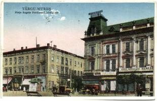 Marosvásárhely, Targu Mures; Ferdinánd király tér, Cukorkakirály, Első Biztosító Társaság / square, shops (kis szakadás / small tear)