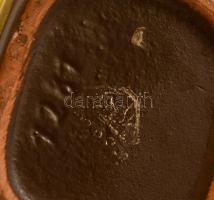 Dekoratív retró mázas kerámia váza, jelzett, kopásnyomokkal, m: 18 cm