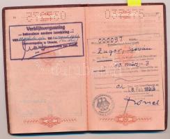 1962 Útlevél lelkész részére kiállítva,  Magyar Népköztársaság, sok pecséttel, illetékbélyeggel,  pp...