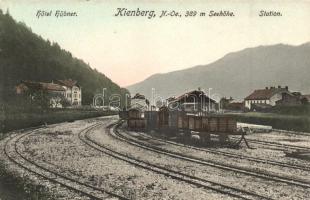 Kienberg, Hotel Hübner, Railway station