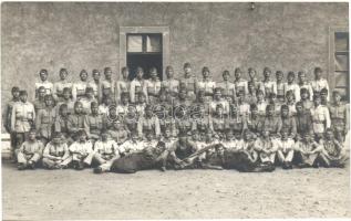 1942 Budapest I. Nándor laktanya, "Jószef Nádor" 2. honvédelmi gyalogezred II. zászlóalj nf. század, csoportkép, Keller János photo