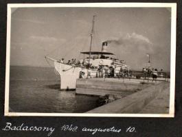 1949 Egy geodéta fényképalbuma,  különböző helyszíneken, pl.: Keszthely, Fóny, Bánk, Eger, Badacsony...