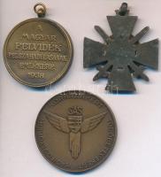 1938. "Felvidéki Emlékérem - II. Rákóczi Ferenc" Br emlékérem mellszalag nélkül + 1941. &q...