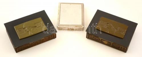 2 db "Emlékül a szocialista haza fegyveres szolgálatáért" emlékdoboz, 12,5×9,5×3,5 cm + fém cigarettás doboz, 9,5×8×2,5 cm