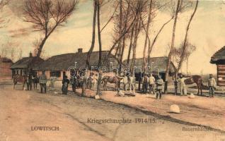 Lowicz, Lowitsch; Kriegsschauplatz, Bauernhauser / soldiers in front of farmers houses