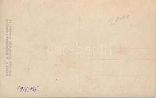 1915 Magyar katonák asztaltársasága, katonai létesítmény udvarán, Dunky Elek fényképészeti műterme, ...