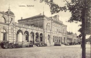 Landau Railway-station