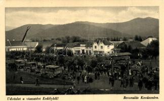 Kovászna, Bevonulás, országzászló / entry of the Hungarian troops