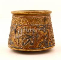 cca 1880 Díszes, arab edényke, tausírozott, cizellált, réz, jelzett, 5x4,5cm / Arabian copper tray, ...