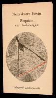 Nemeskürty István: Requiem egy hadseregért. Bp., 1972, Magvető. A szerző dedikációjával. Papírkötésben, jó állapotban.