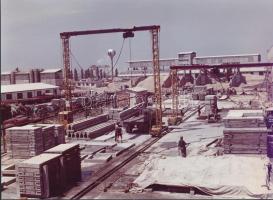 cca 1968 Székesfehérvár, Fejér megyei Állami Építőipari Vállalat központi telephelye, 2 db vintage f...