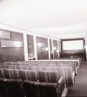 1982 Budapest, Tanács filmszínház kívül-belül, 6 db szabad felhasználású negatív, 6x6 cm