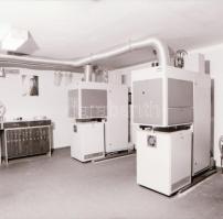 1982 Budapest, Diadal filmszínház kívül-belül, 6 db szabad felhasználású negatív, 6x7 cm