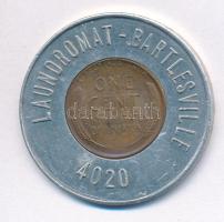 Amerikai Egyesült Államok DN Al szerencsehozó zseton, benne 1949D 1c Br érme (35mm) T:2
USA ND Al l...