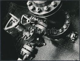 cca 1970 A kortárs magyar fotográfia avantgarde korszakából Vincze János (1922-1998): Olajkút I-II. ...