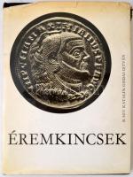 B. Sey Katalin - Gedai István: Éremkincsek. Budapest 1972, Magyar Helikon-Corvina, p. Kiadói egészvászon kötés, kiadói papírborítóban. A borítója némileg szakadt, picit hiányos.