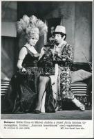 4 db különböző eseményeken, elsősorban neves színészekről készült MTI sajtófotó, 20x23 cm