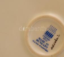 Zsolnay libaetető lány, porcelán, kézzel festett, jelzett, hibátlan, cca 18x20x17cm