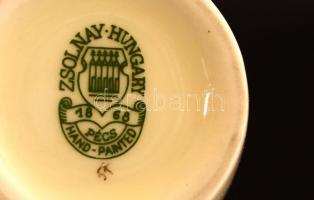 Zsolnay virág mintás váza, kézzel festett, jelzett, hibátlan, m:16 cm