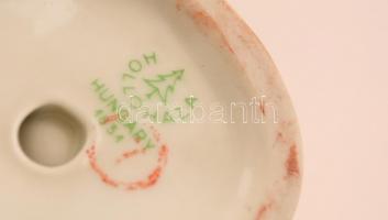 Hollóházi mókus, kézzel festett, jelzett, apró kopásnyomokkal, m: 13,5 cm